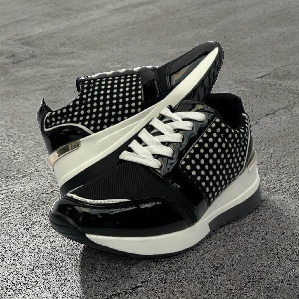 Baskets à pois